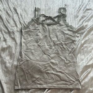 Grey lacy tank top